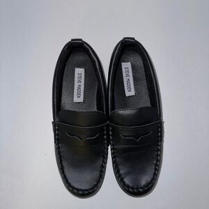Steve Madden Black Loafers "Jared"